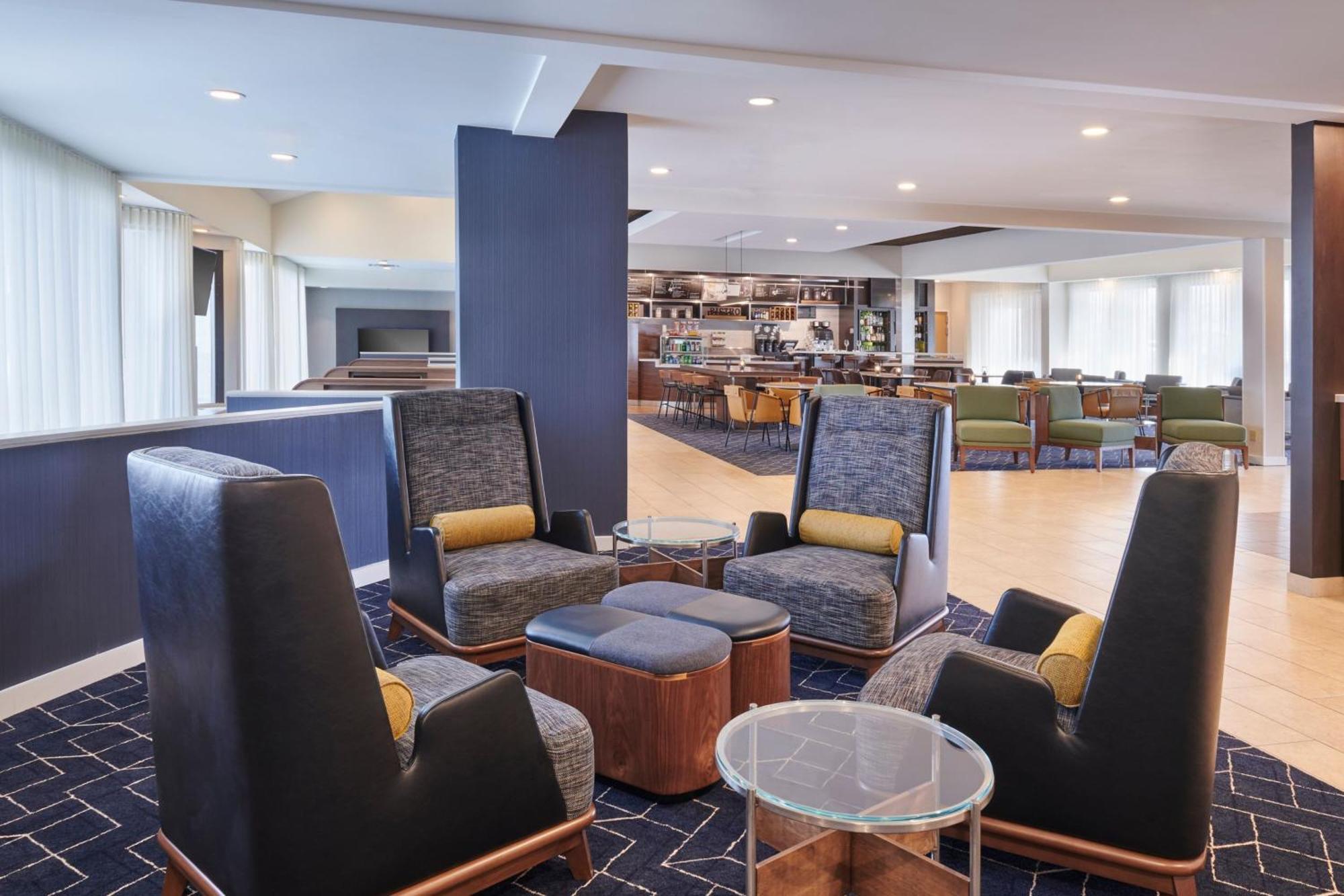 Courtyard By Marriott Detroit Livonia Exterior foto