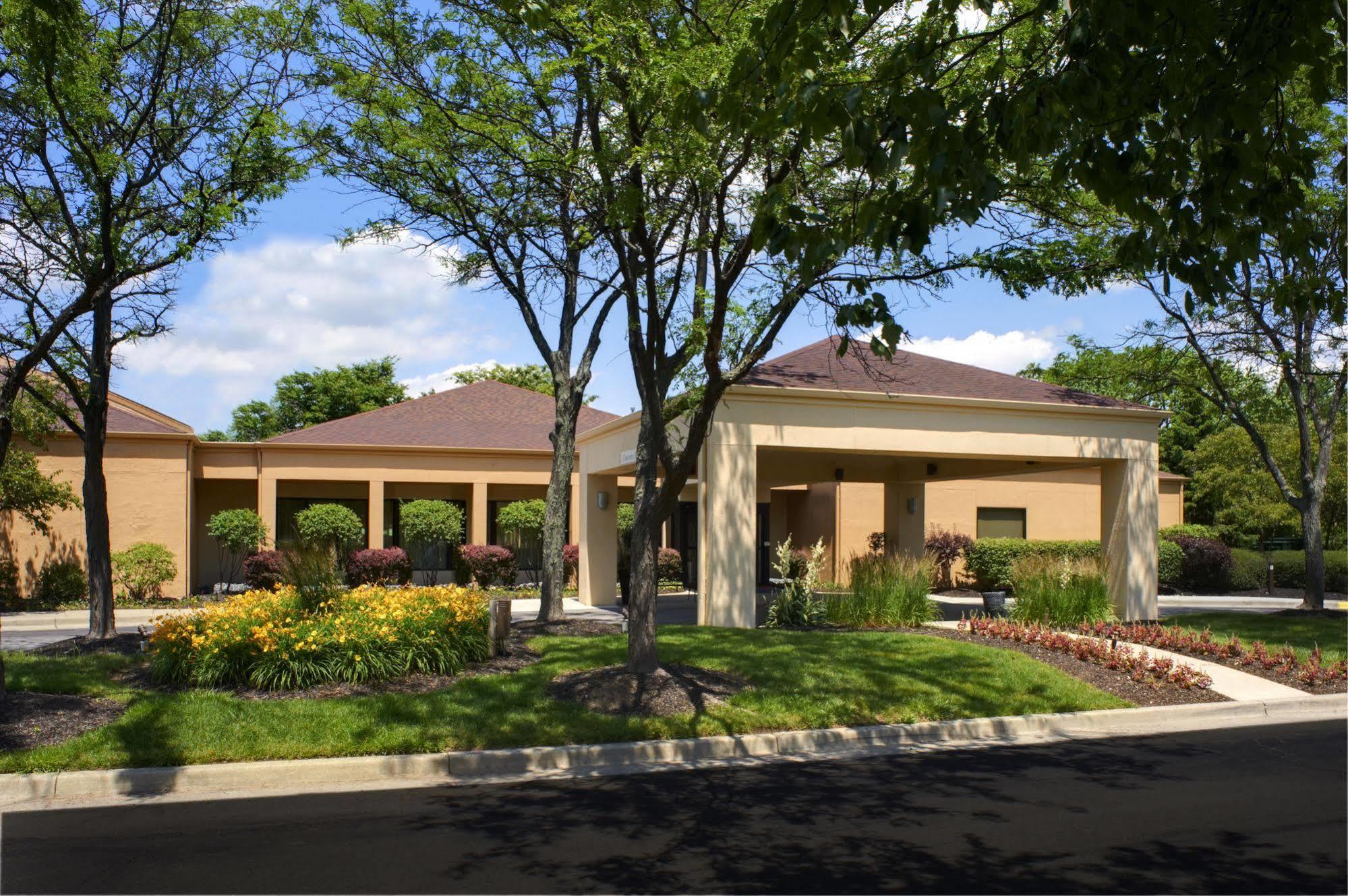 Courtyard By Marriott Detroit Livonia Exterior foto